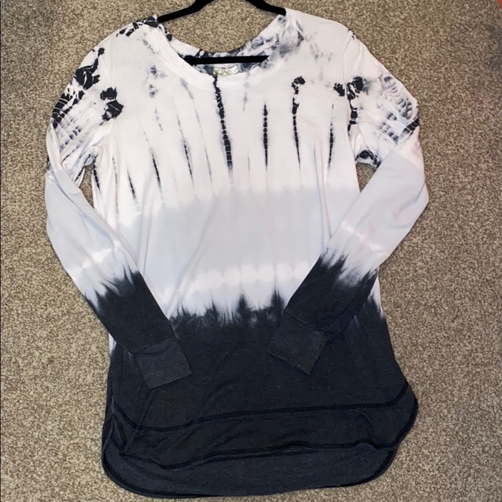 Tie Dye Pullover
